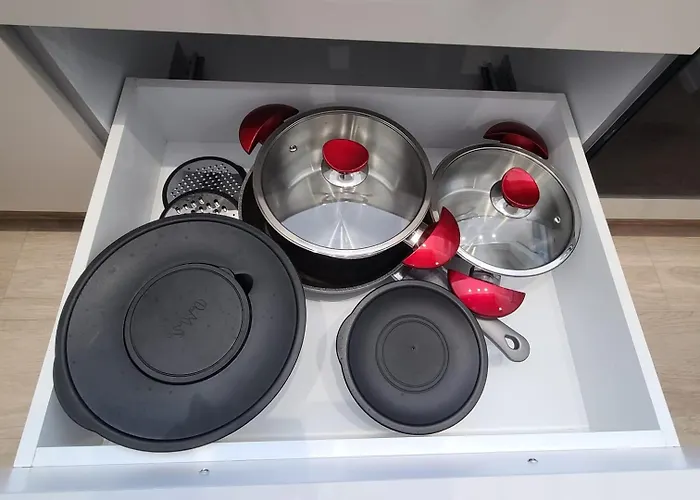 The Whispering Dawn - Centre * Tirana