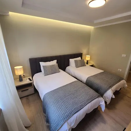 Tesa Apartment, Accommodates 4, Next To Center, With Ac And Wifi Lägenhet