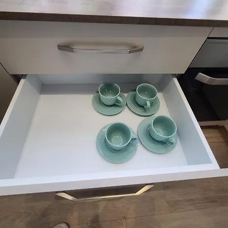 Whispering Dawn Apartment, Accommodates 4, Next To Center, With Ac And Wifi 公寓 *