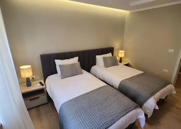 The Whispering Dawn - Centre Apartamento
